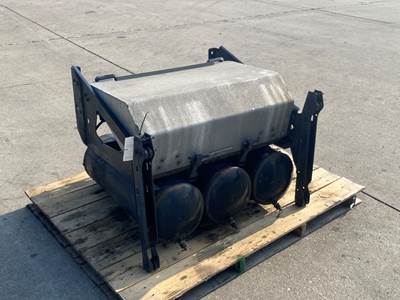 Used Mack CXU Battery Box