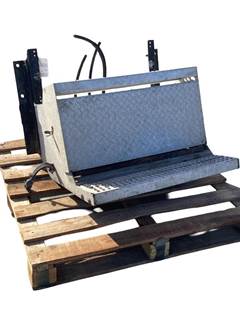 Used Peterbilt 378 Battery Box