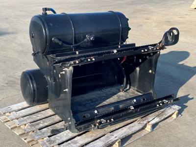 Used Peterbilt 579 Battery Box