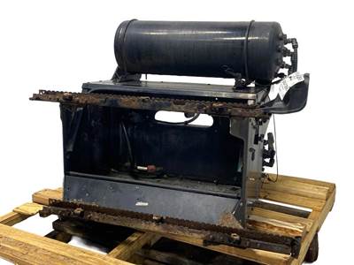 Used Peterbilt 579 Battery Box