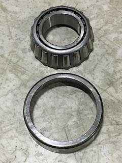 New Aftermarket Bearing & Race Set