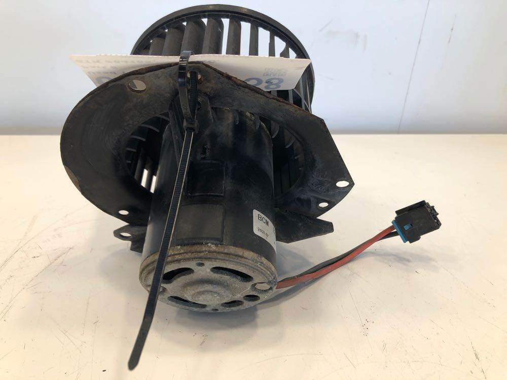 2012 Used Kenworth T700 Blower Motor For Sale Dorr, MI 61510158