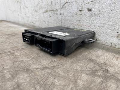 Used Freightliner Cascadia 126 LH Door Module