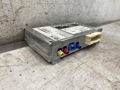 Used Freightliner Cascadia 126 Telematic Gateway Module