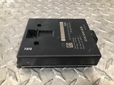 Used Freightliner Cascadia Chassis Module