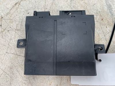 Used Freightliner Cascadia LH Door Control Module