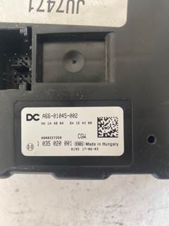 Used Freightliner Cascadia Control Module