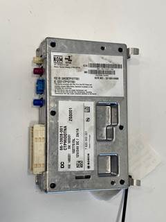 Used Freightliner Cascadia Telematics Module