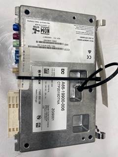 Used Freightliner Cascadia Telematics Module