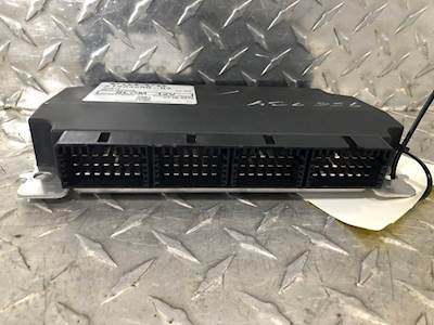 Used Volvo VNL Cab Control Module