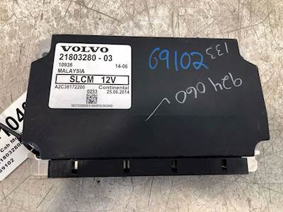 Used Volvo VNL Cab Control Module