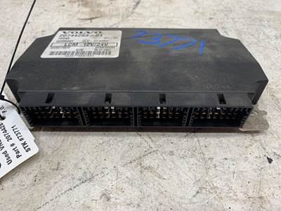 Used Volvo VNL Light Control Module