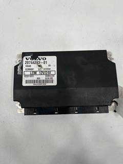 Used Volvo VNL Gen 2 Light Control Module