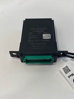 Used Volvo VNL Gen 2 Dash Control Module