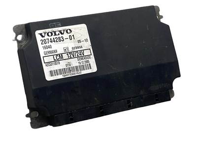 Used Volvo VNL Gen 2 Light Control Module