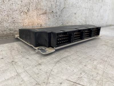 Used Volvo VNR SLCM