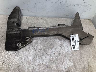 Used Peterbilt 579  DPF Bracket