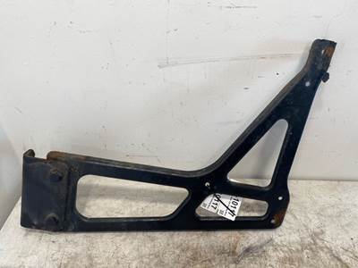 Used Western Star LH Fairing Bracket