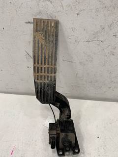 Used Freightliner Business Class M2 Throttle Pedal