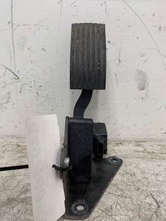 Used International LT Throttle Pedal