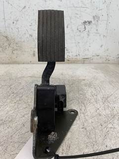 Used International Prostar Throttle Pedal