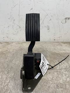 Used International Prostar Throttle Pedal