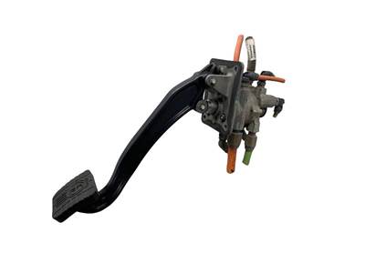 Used Kenworth T680 Brake Pedal Assembly
