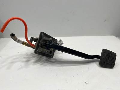 Used Kenworth T880 Brake Pedal Assembly