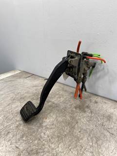 Used Peterbilt 579 Brake Pedal