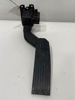Used Western Star 5700 Throttle Pedal