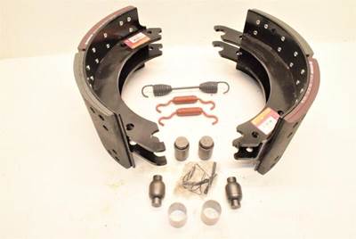 New Meritor 15"x7" Brake Shoe Kit