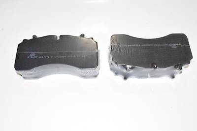 Stemco New Lunar High Performance Air Disc Pads W/Hardware