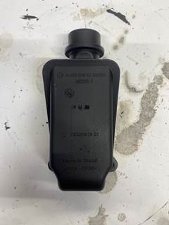 Used Mercedes OM460 DPF Oil Seperator