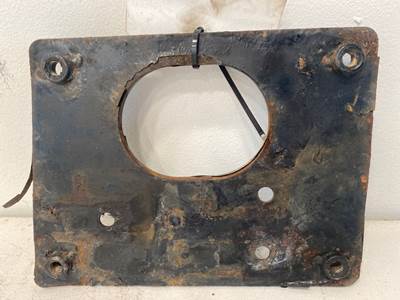 Used Freightliner Cascadia LH Bumper Bracket Plate