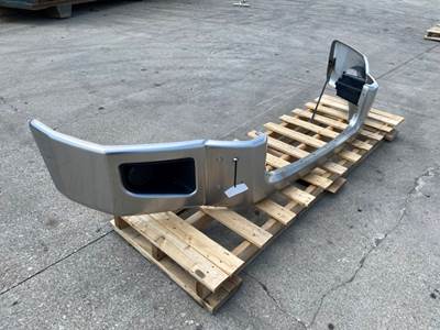 Used Caterpillar CT660 Front Bumper