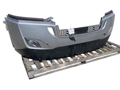 Used Freightliner Cascadia 126 Front Bumper