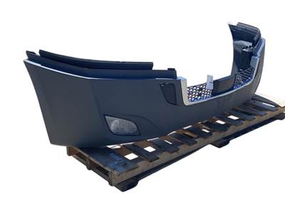 Used Freightliner Cascadia 126 Front Bumper