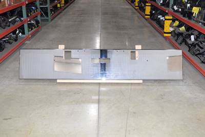 New Aftermarket Freightliner Classic Boxed End Bumper