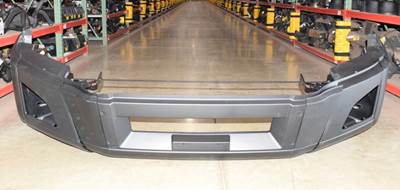 New Aftermarket Volvo VNL Gen 3 Bumper Assembly