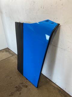 Used Freightliner Cascadia 126 RH Upper Cab Extension