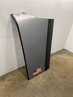 Used Freightliner Cascadia 126 LH Upper Cab Extension