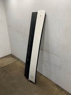 Used Freightliner Cascadia 126 RH Cab Extension