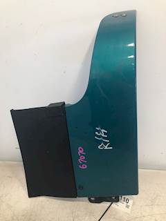 Used Freightliner Cascadia RH Upper Cab Extension