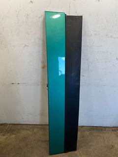 Used Freightliner Cascadia RH Cab Extension