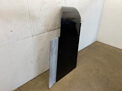 Used Freightliner Columbia RH Upper Cab Extension