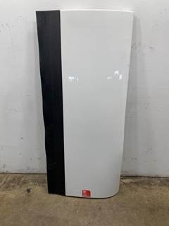 Used Kenworth T680 RH Cab Extension