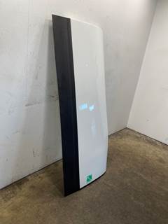 Used Kenworth T680 RH Cab Extension