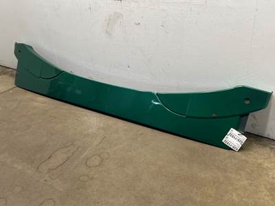 Used Kenworth T680 Center Upper Cab Extension