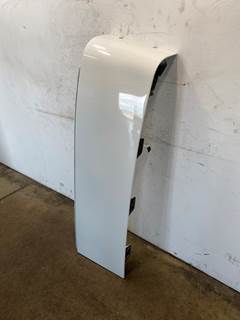 Used Kenworth T680 RH Upper Cab Extension