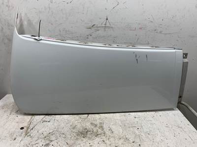 Used Volvo VNL RH Upper Cab Extension